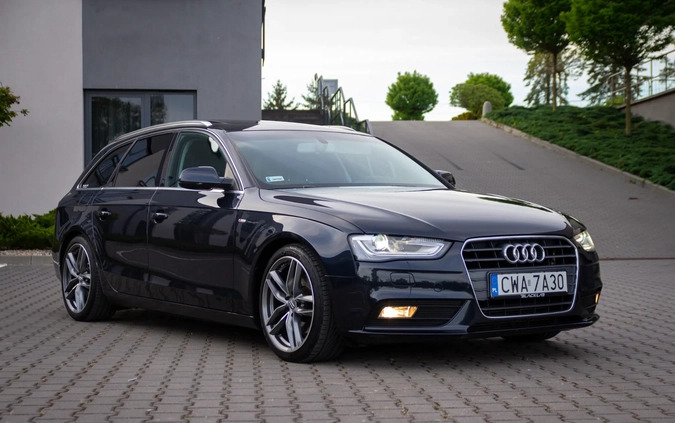 Audi A4 cena 49800 przebieg: 289000, rok produkcji 2012 z Wąbrzeźno małe 379